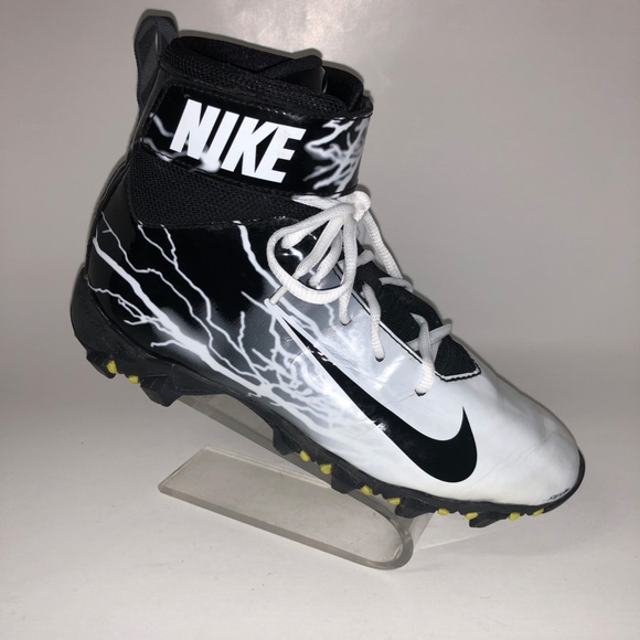 nike strike cleats